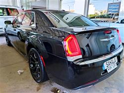 كرايسلر 300
